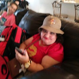 Meet your Posher, Rebeca